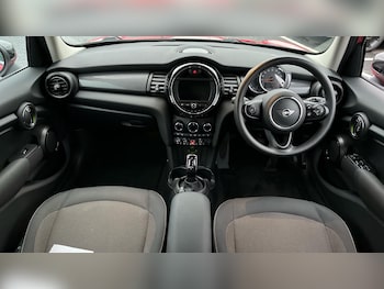 Used MINI Hatch 2020 for sale - 77192023: Photo