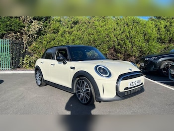 2022 (22) - 1.5 Cooper Exclusive 5dr