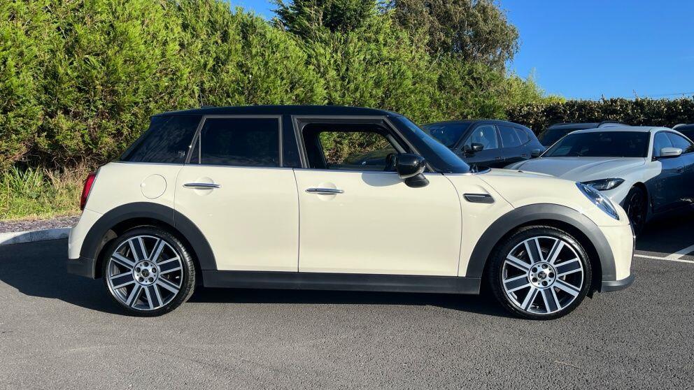 Used MINI Hatch 2022 for sale - 76760410: Photo 5