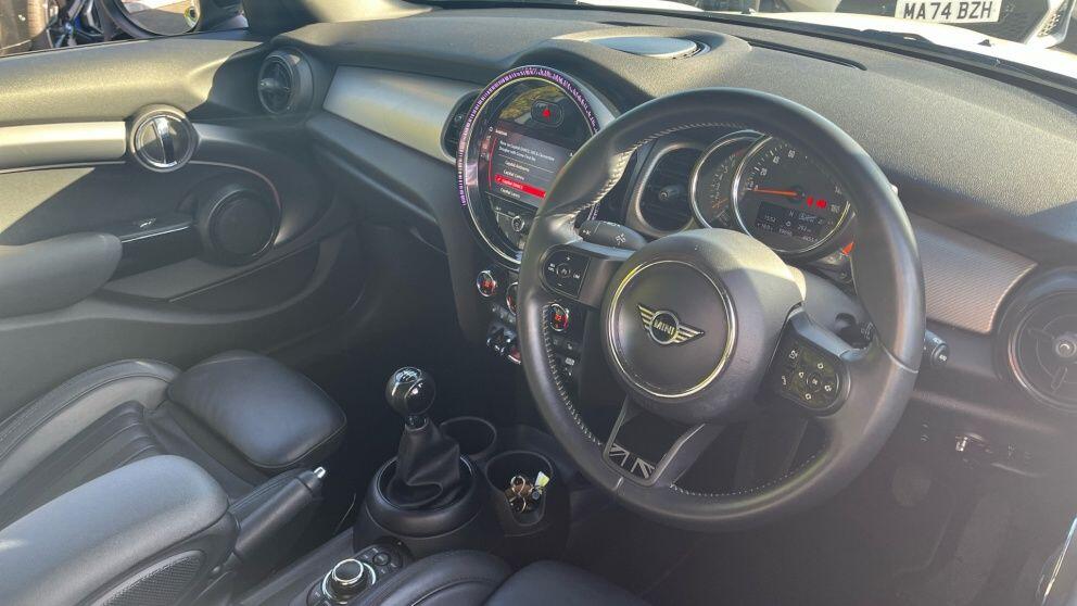 Used MINI Hatch 2022 for sale - 76760410: Photo 7