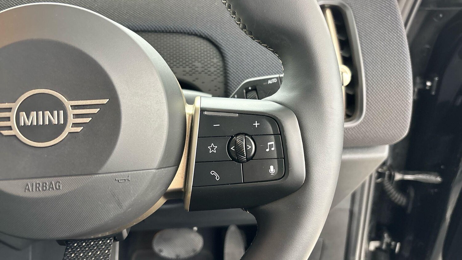 Used MINI Countryman 2025 for sale - 76760383: Photo 12