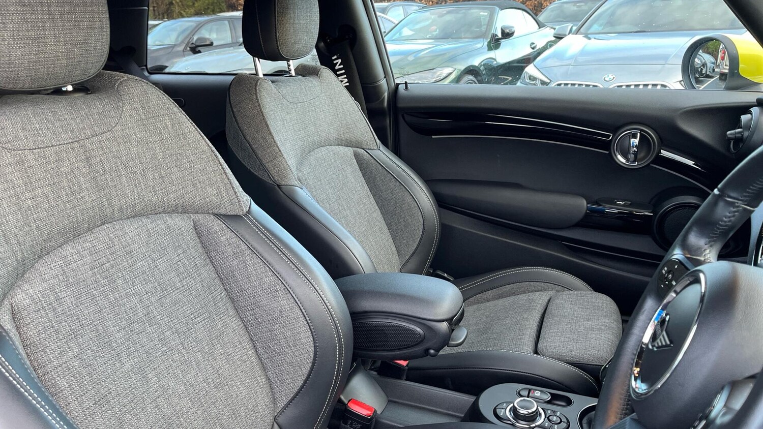 Used MINI Hatch 2021 for sale - 76765101: Photo 11