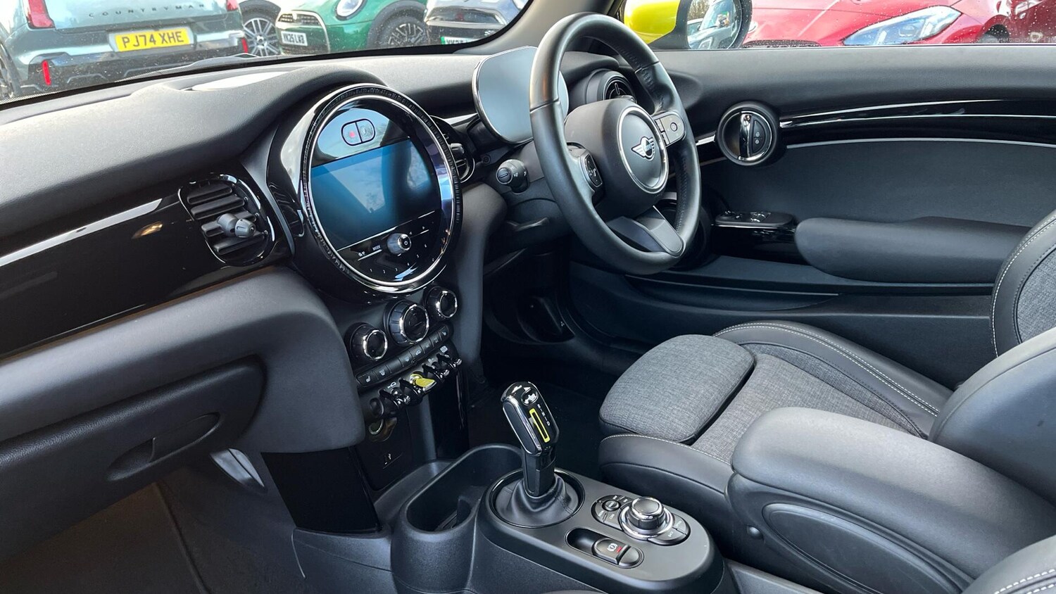 Used MINI Hatch 2021 for sale - 76765101: Photo 7