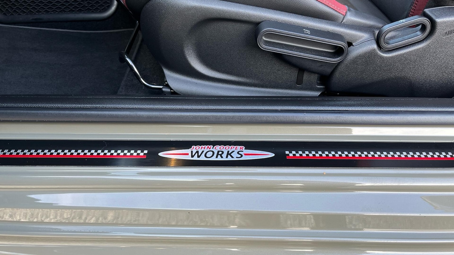 Used MINI Hatch 2018 for sale - 76886603: Photo 22