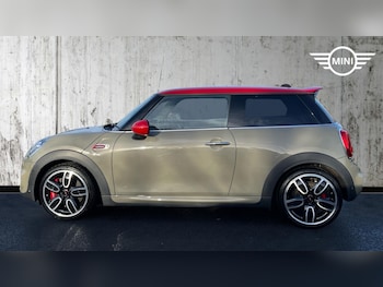 Used MINI Hatch 2018 for sale - 76886603: Photo