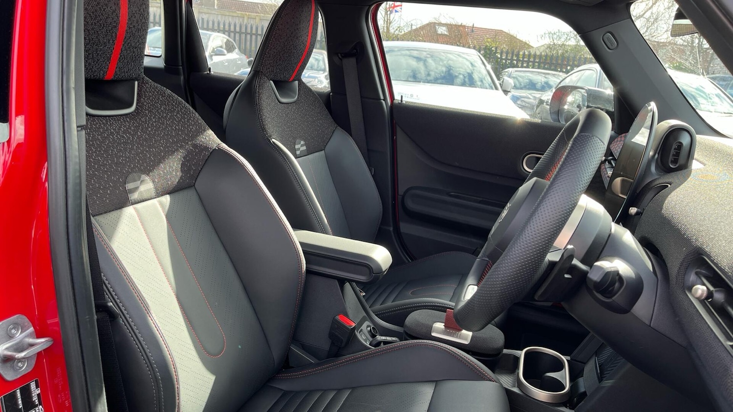 Used MINI Hatch 2025 for sale - 77191497: Photo 11