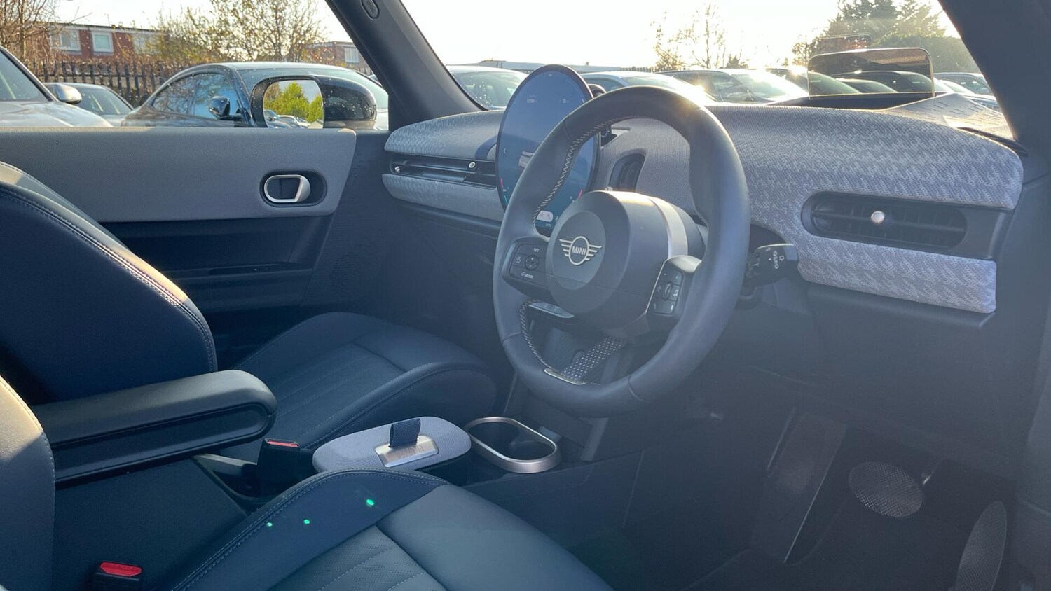 Used MINI Cooper 2025 for sale - 76760408: Photo 6