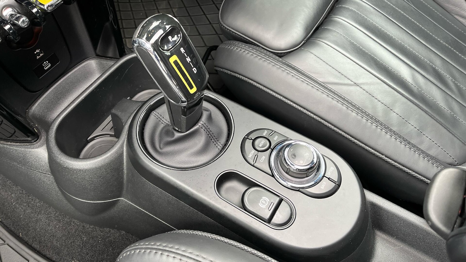 Used MINI Hatch 2022 for sale - 76760369: Photo 10