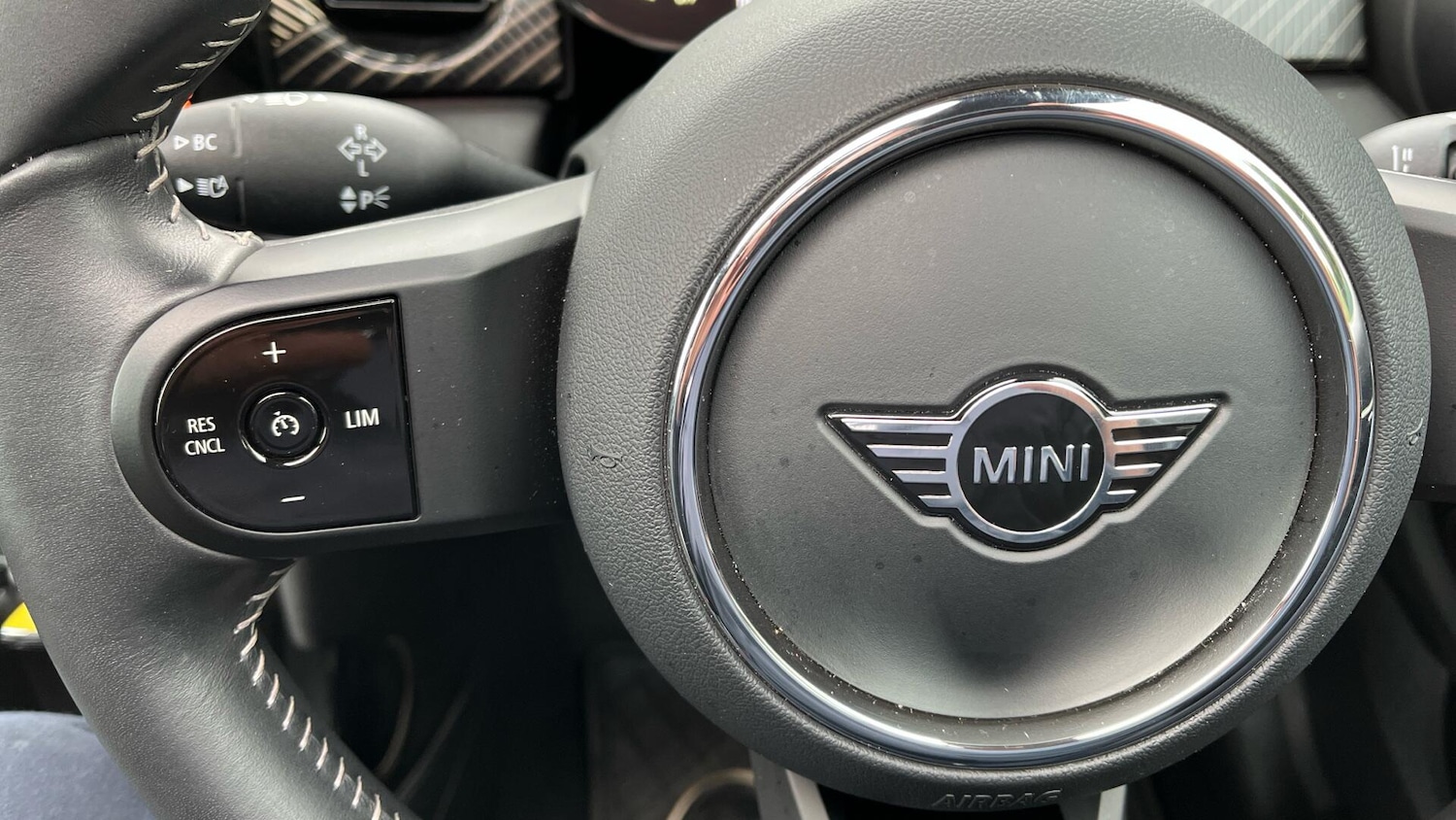 Used MINI Hatch 2022 for sale - 76760369: Photo 17