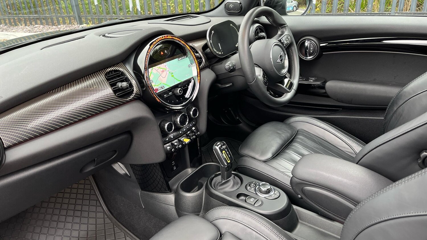 Used MINI Hatch 2022 for sale - 76760369: Photo 4