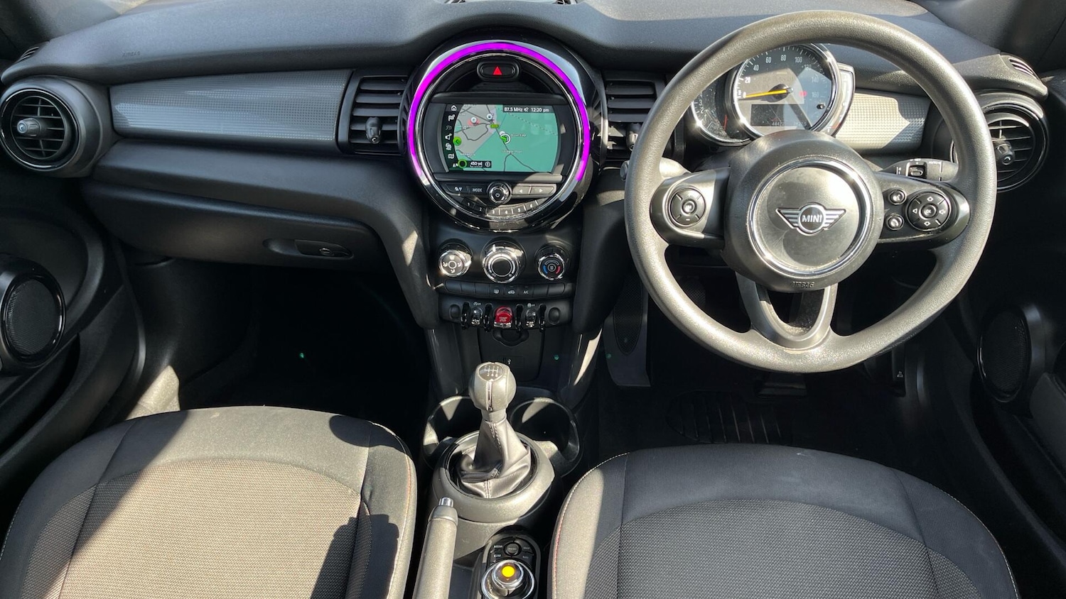 Used MINI Convertible 2019 for sale - 77657818: Photo 4