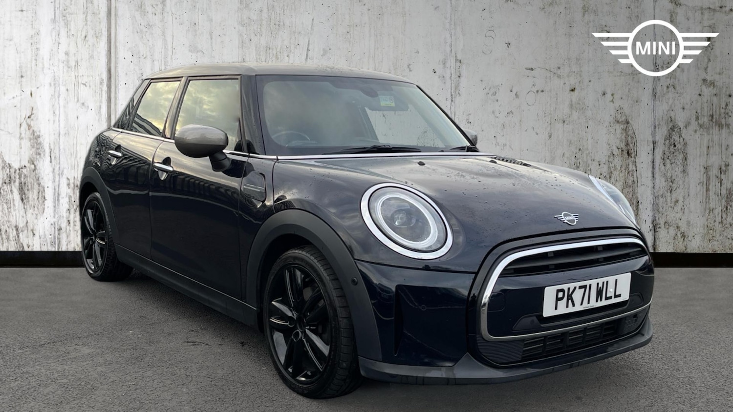 Used MINI Hatch 2021 for sale - 76760330: Photo 1