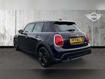 Used MINI Hatch 2021 for sale - 76760330: Photo