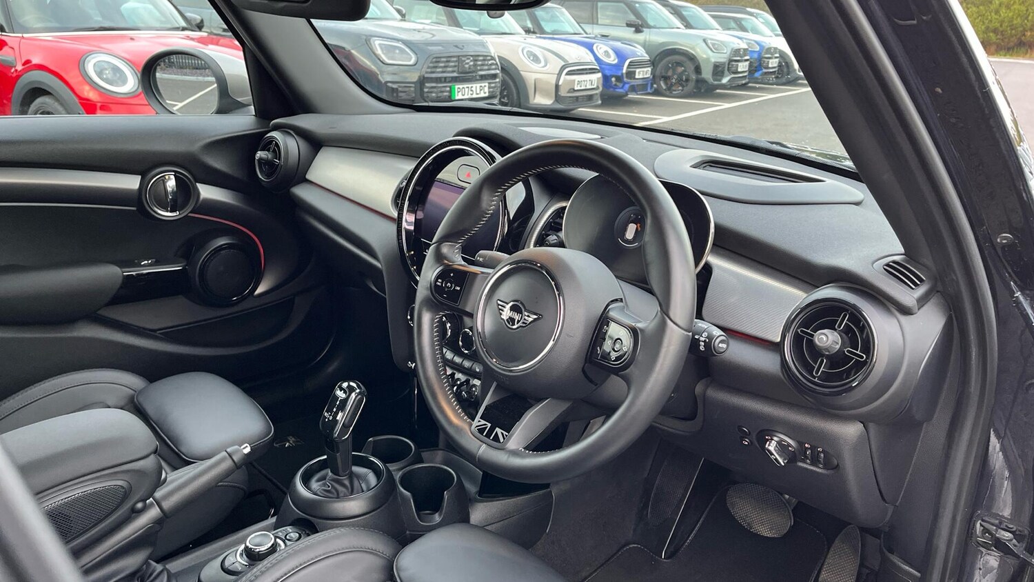 Used MINI Hatch 2021 for sale - 76760330: Photo 6