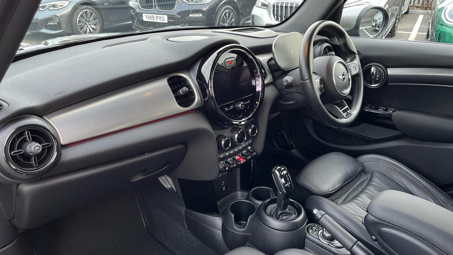 Used MINI Hatch 2021 for sale - 76760330: Photo 7