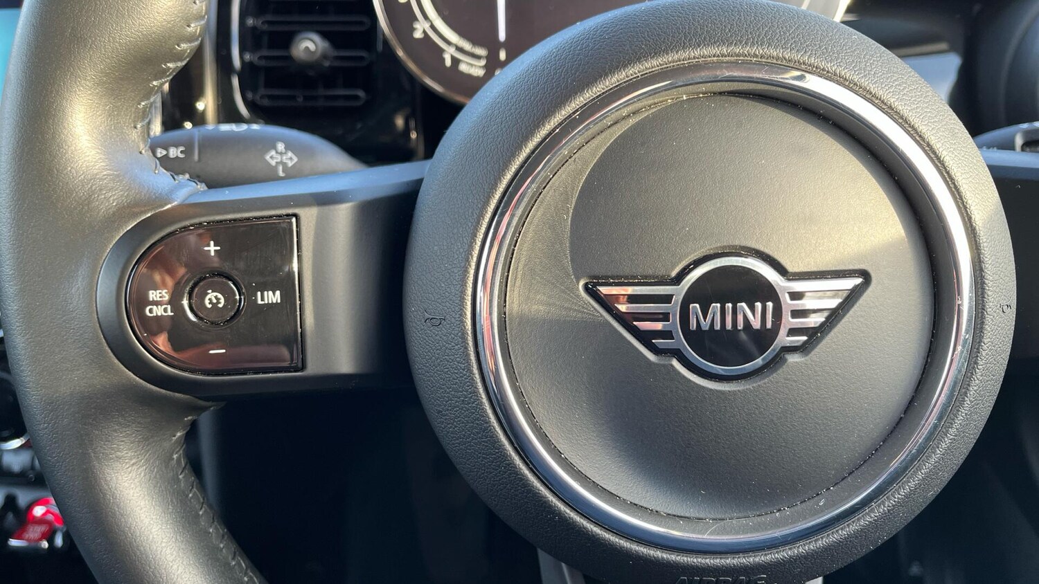 Used MINI Hatch 2022 for sale - 77120275: Photo 17