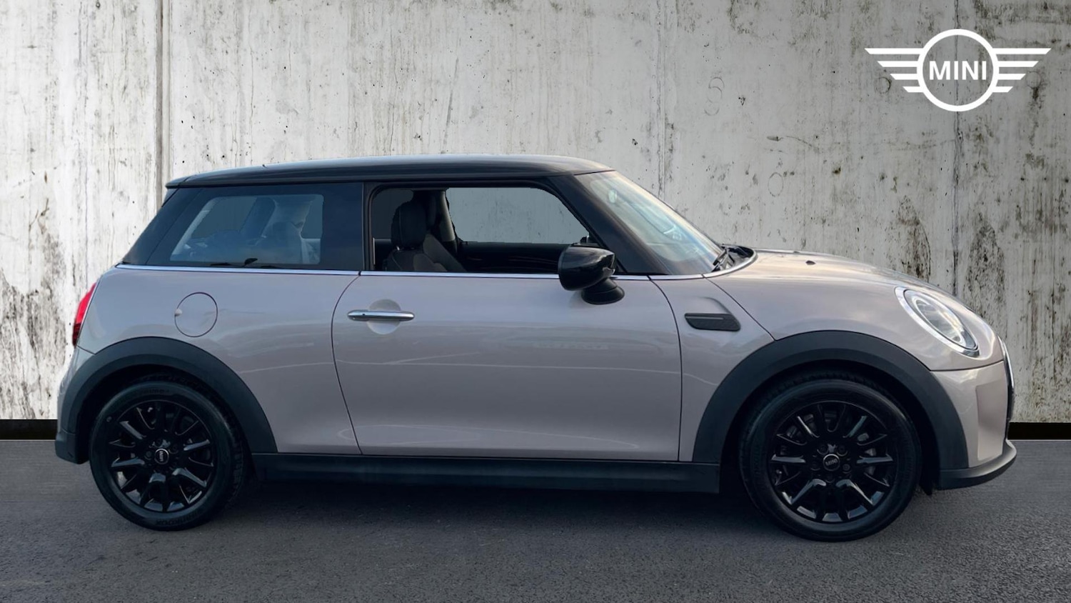 Used MINI Hatch 2022 for sale - 76760365: Photo 3