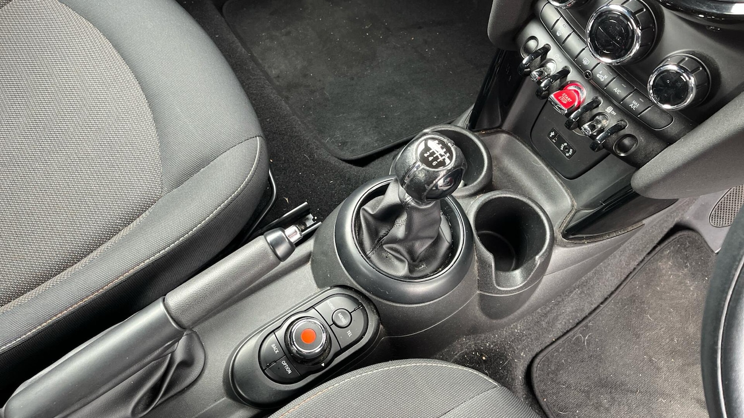 Used MINI Convertible 2016 for sale - 77525061: Photo 10