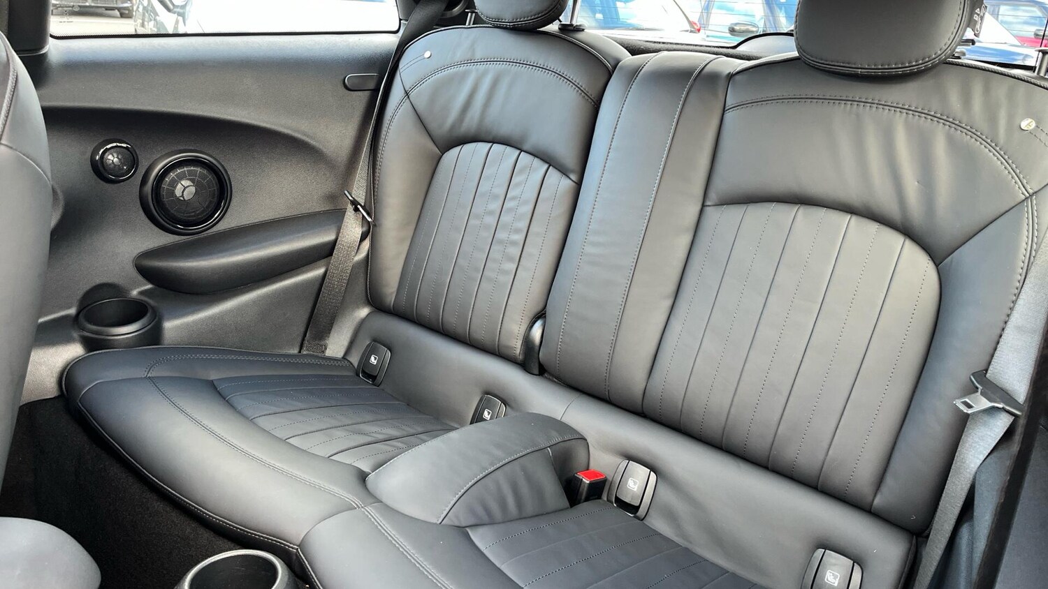 Used MINI Hatch 2022 for sale - 77016071: Photo 12