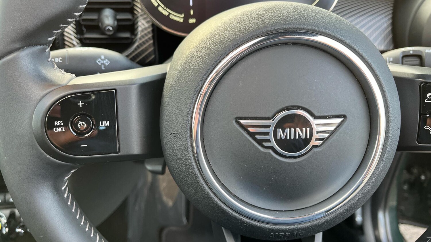 Used MINI Hatch 2022 for sale - 77016071: Photo 17