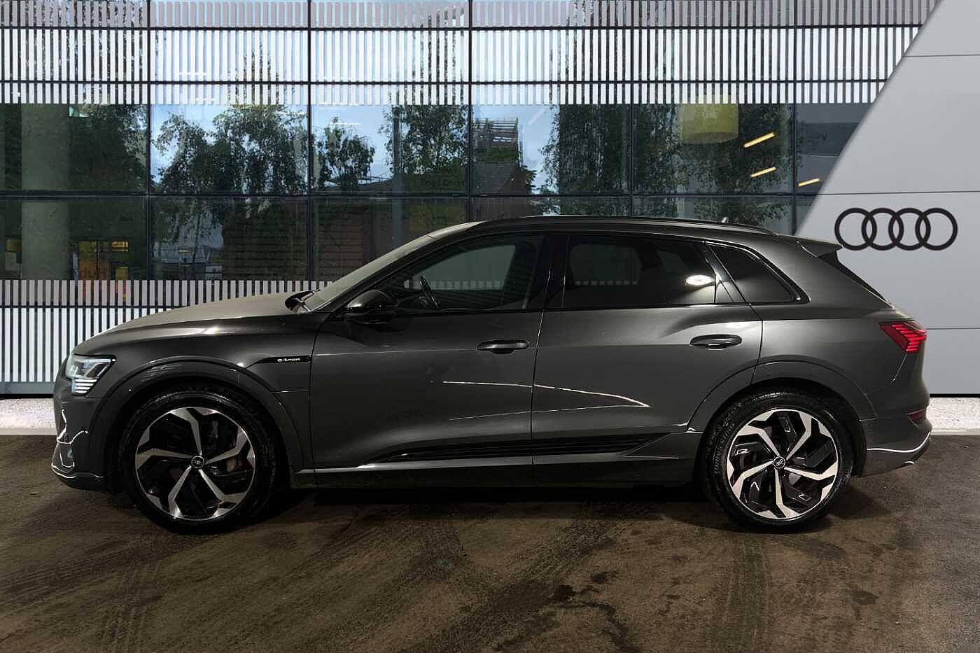 Used Audi e-tron 2021 for sale - 76099324: Photo 6
