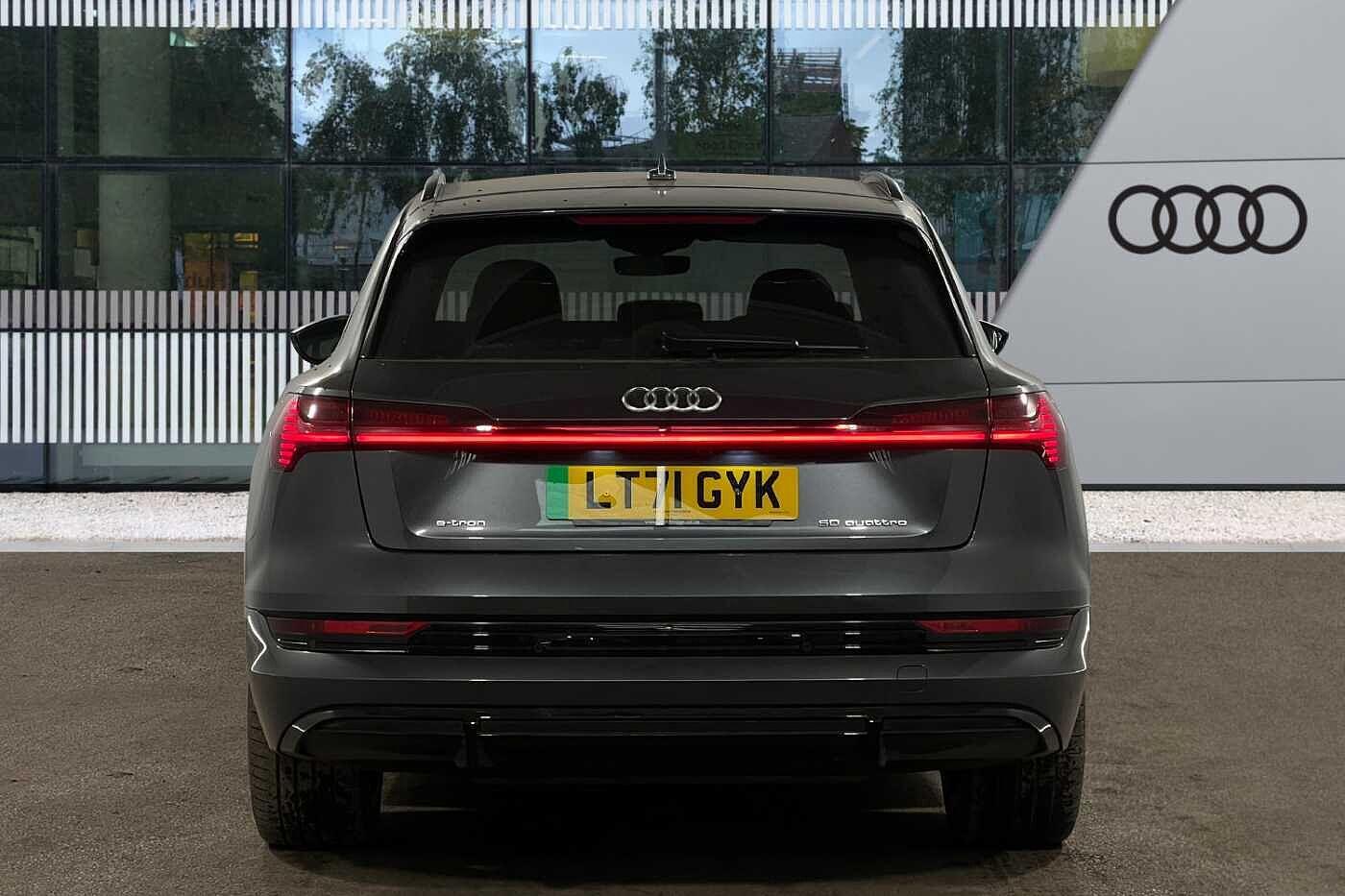 Used Audi e-tron 2021 for sale - 76099324: Photo 8