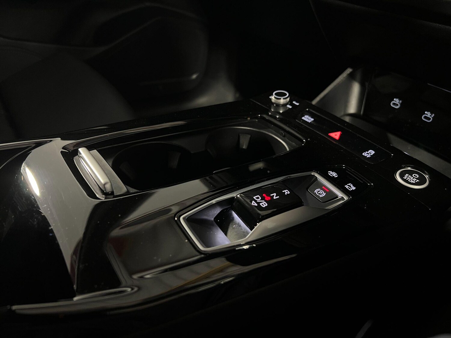 Used Audi Q6 e-tron for sale - 77587102: Photo 61