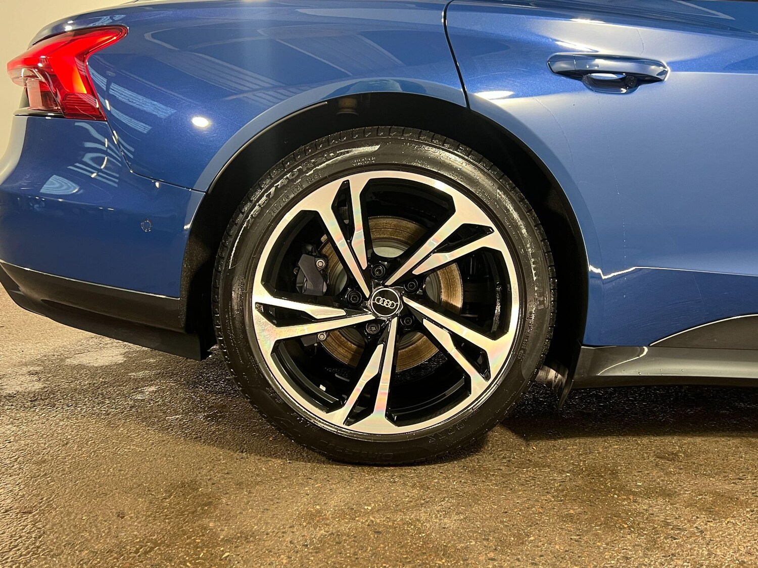 Used Audi e-tron GT for sale - 77537965: Photo 26