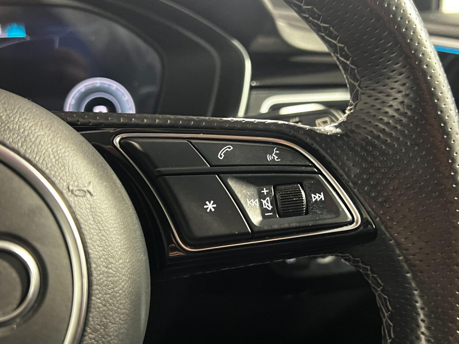 Used Audi A4 for sale - 78115905: Photo 69