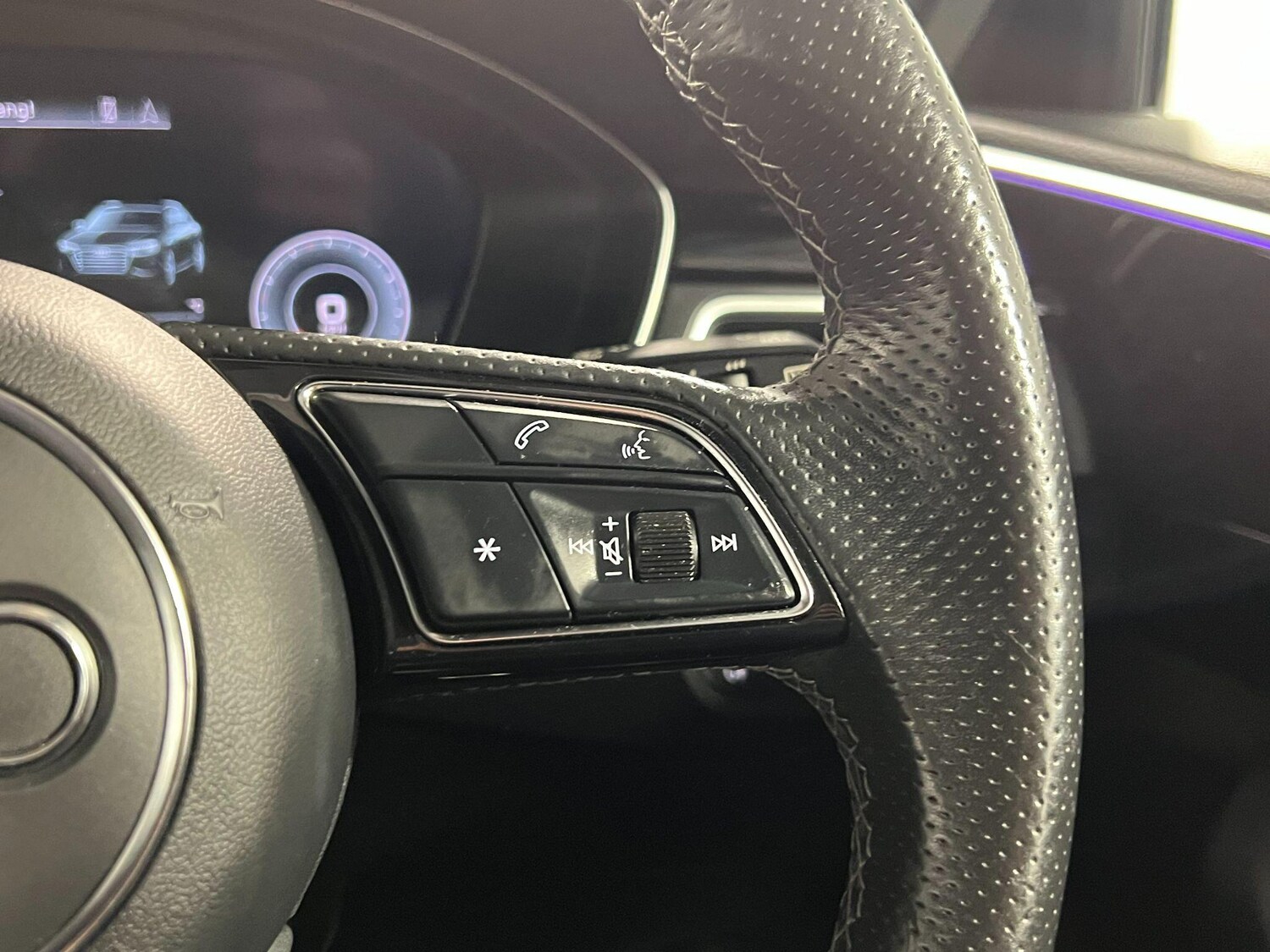 Used Audi A4 for sale - 78115905: Photo 73