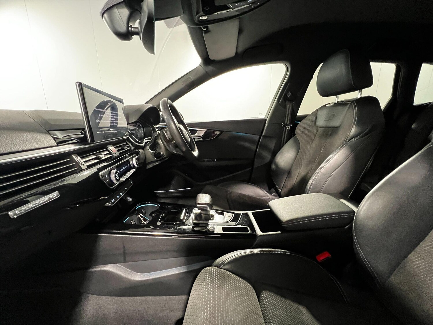 Used Audi A4 for sale - 78115905: Photo 88