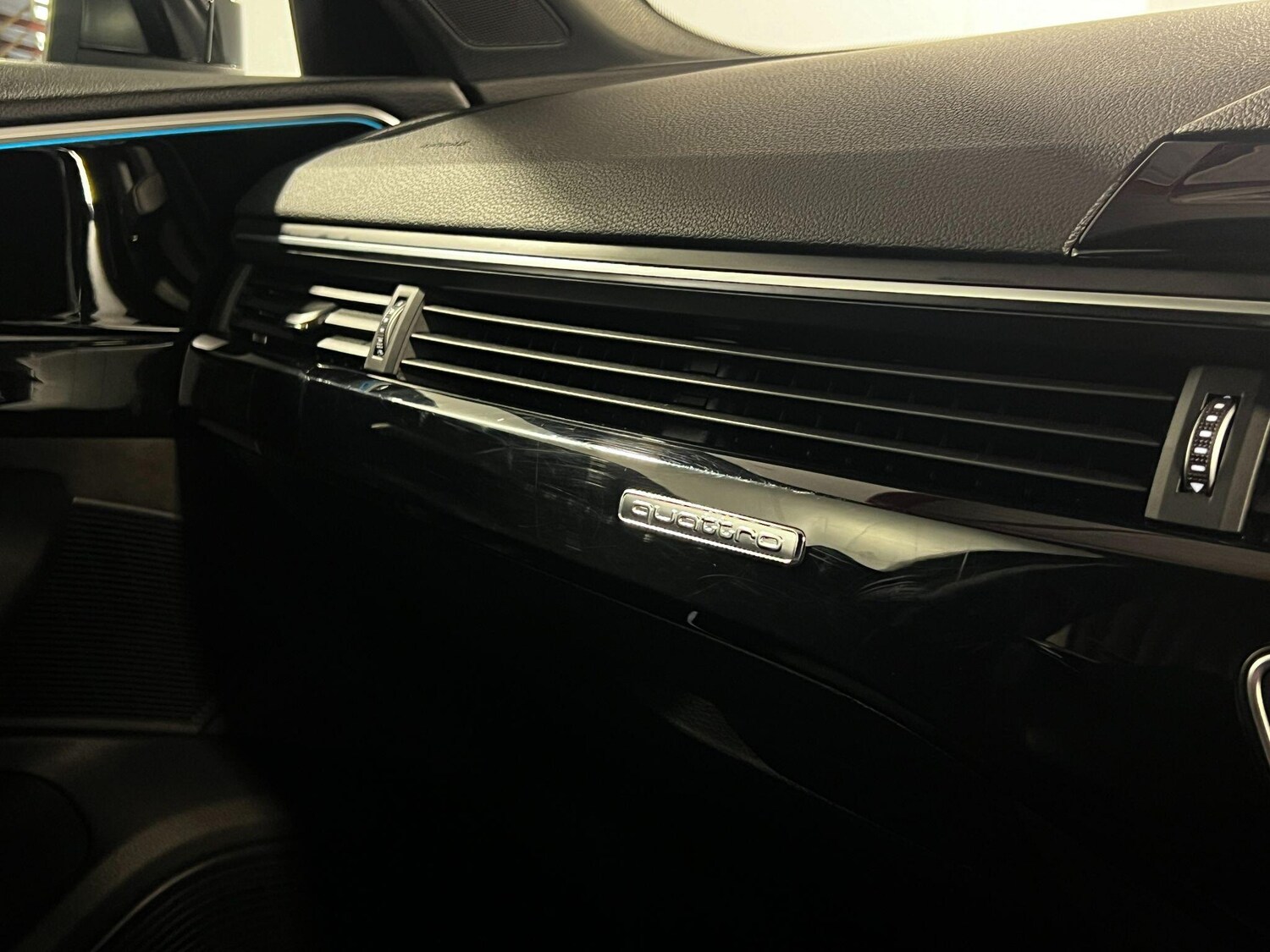 Used Audi A4 for sale - 78115905: Photo 99