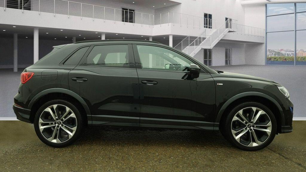 Used Audi Q3 2022 for sale - 77230109: Photo 9