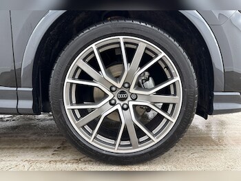 Used Audi Q3 2025 for sale - 78260425: Photo