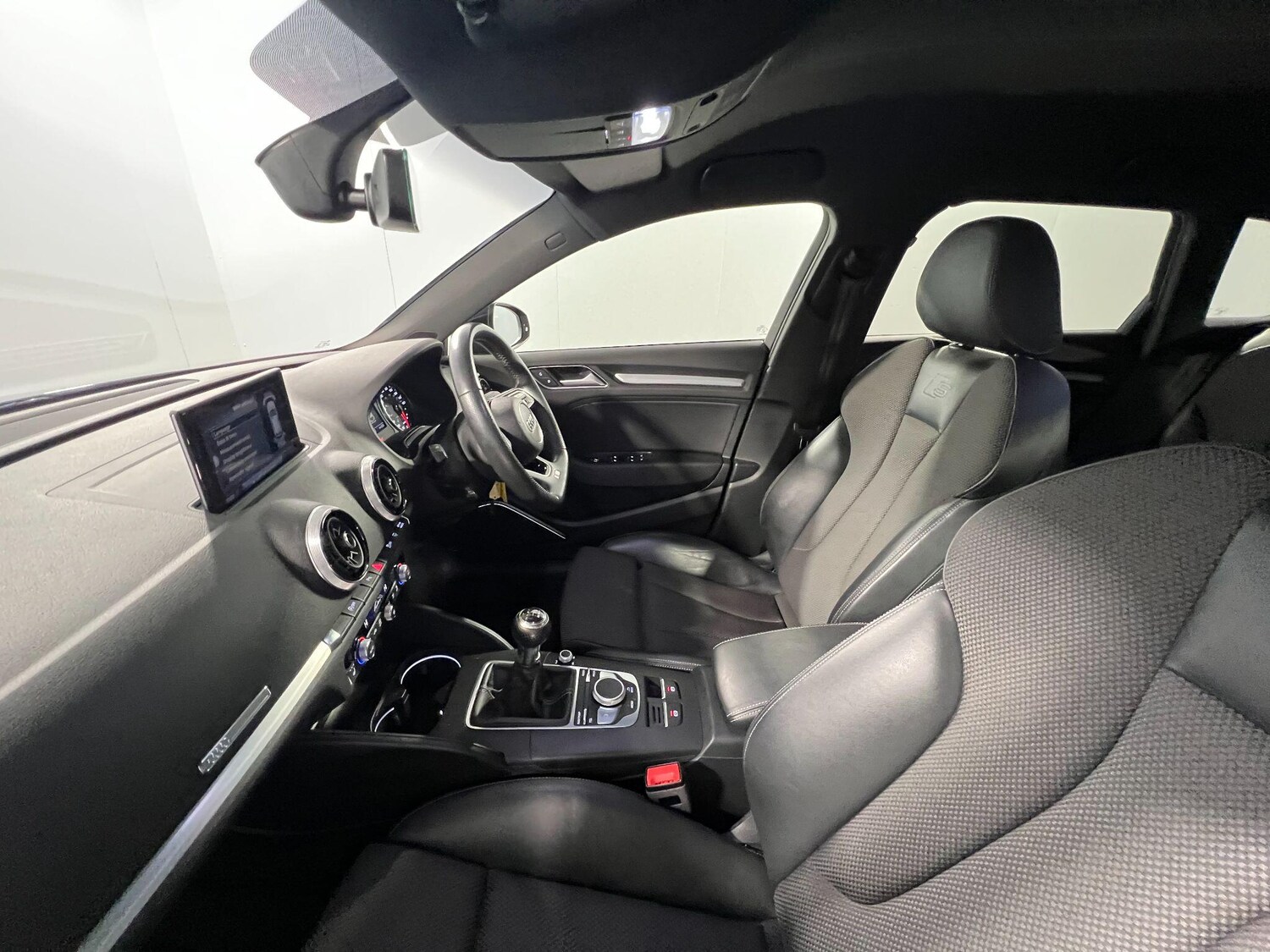 Used Audi A3 2018 for sale - 76667467: Photo 21