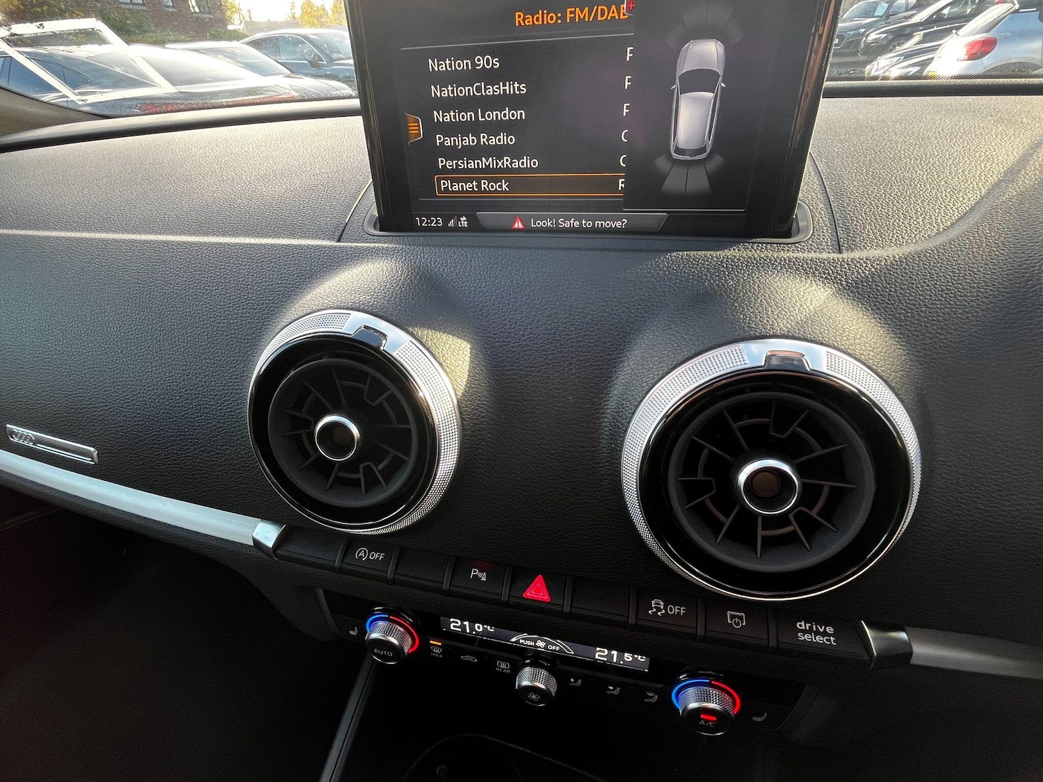 Used Audi A3 2018 for sale - 76667467: Photo 44