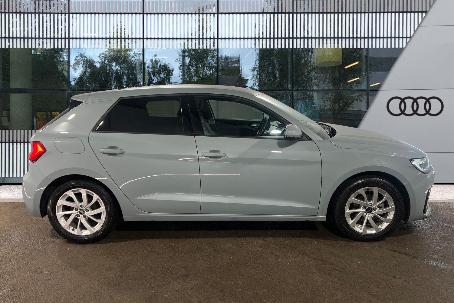 Used Audi A1 for sale - 77658431: Photo 9