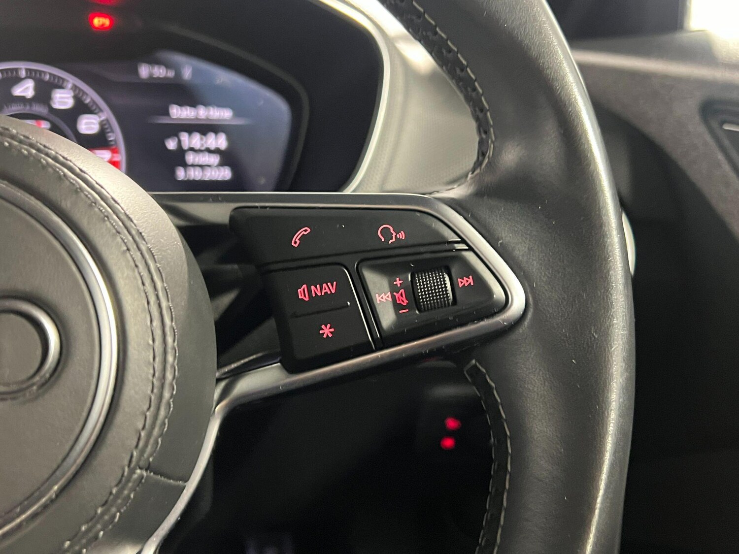 Used Audi TT 2018 for sale - 77574220: Photo 42