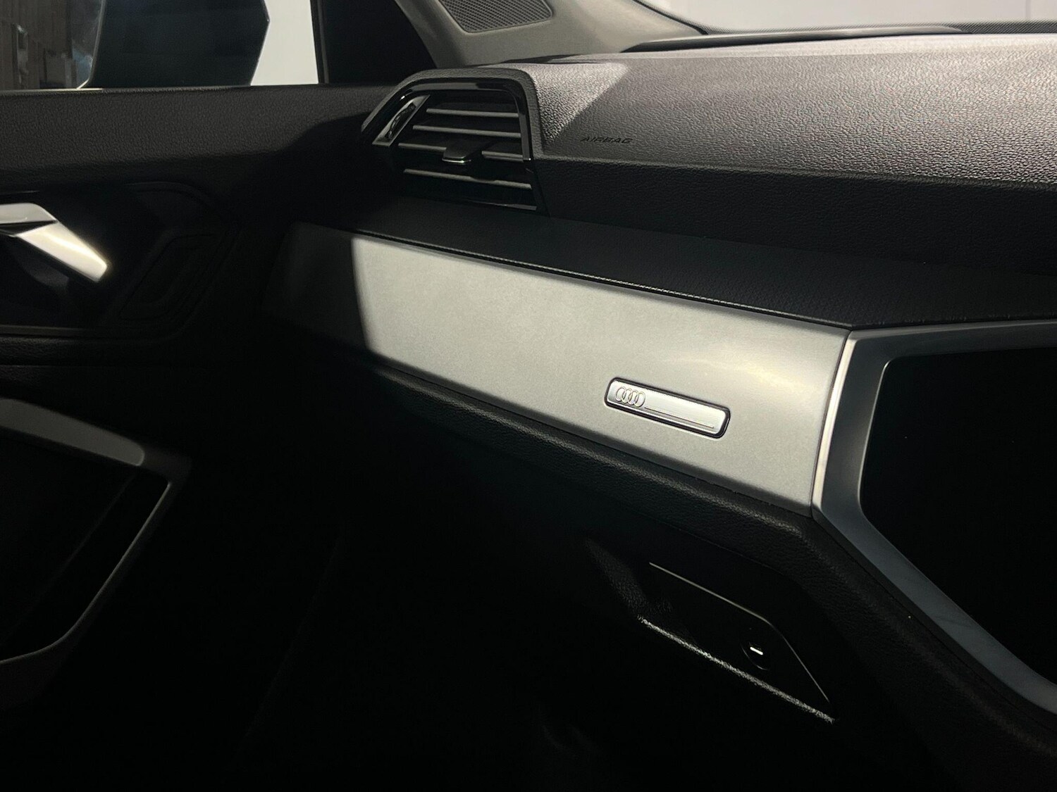 Used Audi Q3 2022 for sale - 77479225: Photo 35