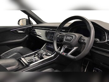 Used Audi Q7 2022 for sale - 77838924: Photo