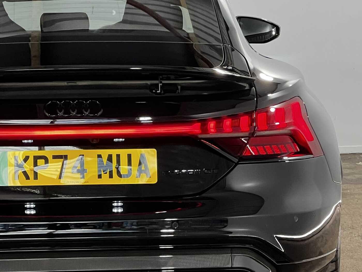 Used Audi RS e-tron GT 2024 for sale - 76238885: Photo 12
