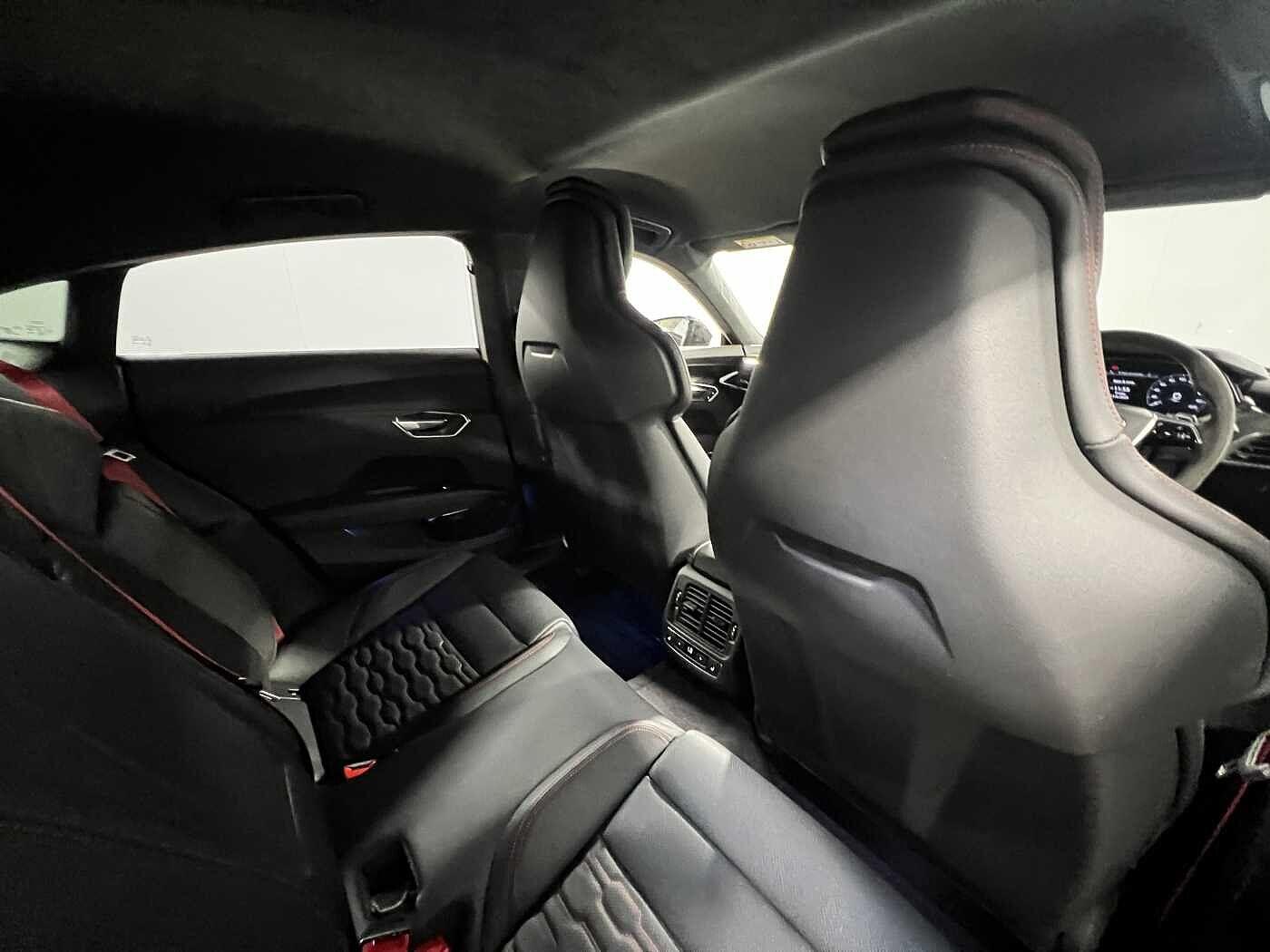 Used Audi RS e-tron GT 2024 for sale - 76238885: Photo 15