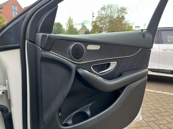 Used Mercedes-Benz GLC 2017 for sale - 76295624: Photo 23