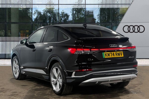 Used Audi Q4 e-tron 2024 for sale - 75311244: Photo 4