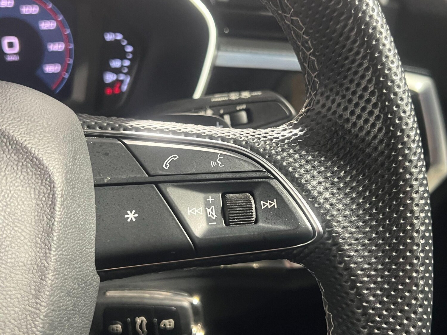 Used Audi Q3 2023 for sale - 78020159: Photo 58