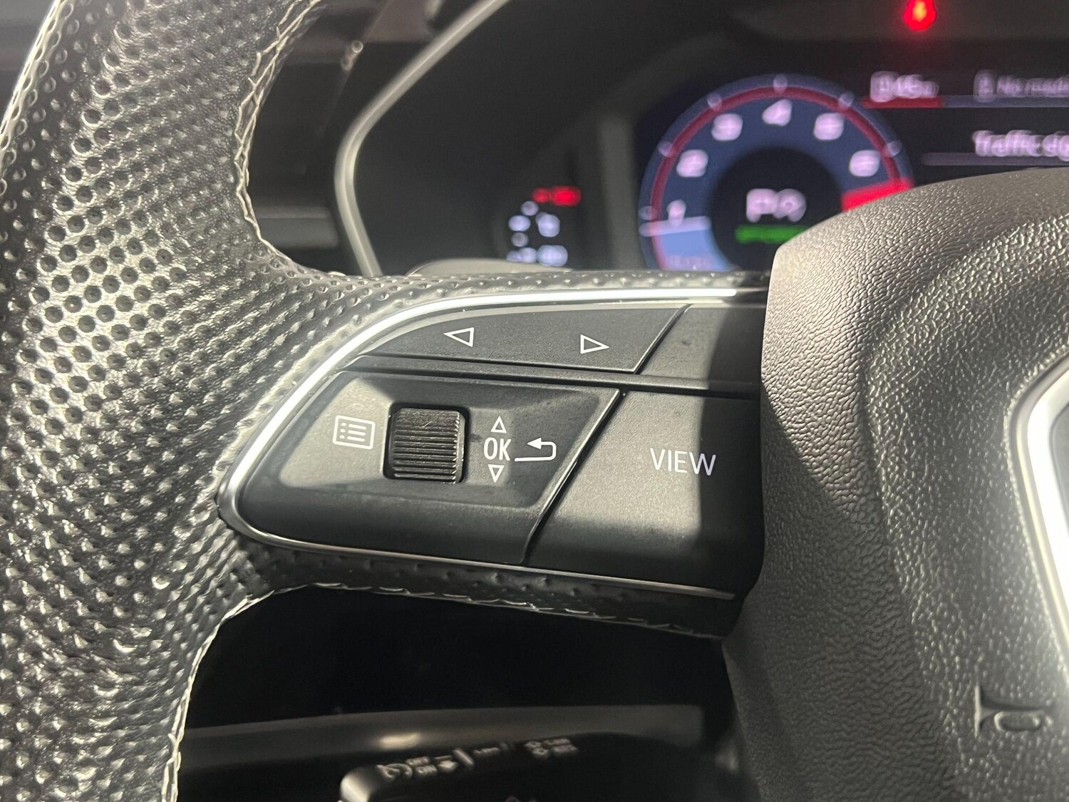 Used Audi Q3 2023 for sale - 78020159: Photo 75