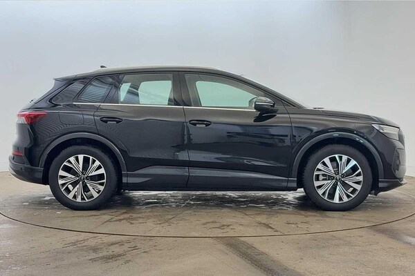 Used Audi Q4 e-tron 2024 for sale - 76314861: Photo 4