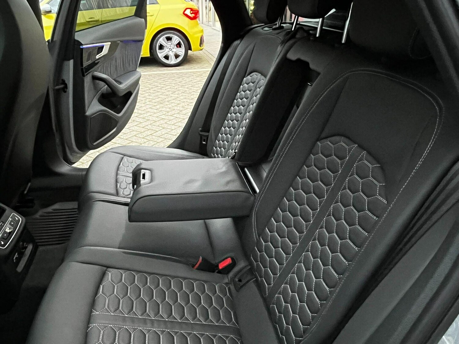 Used Audi RS4 2022 for sale - 76953569: Photo 24