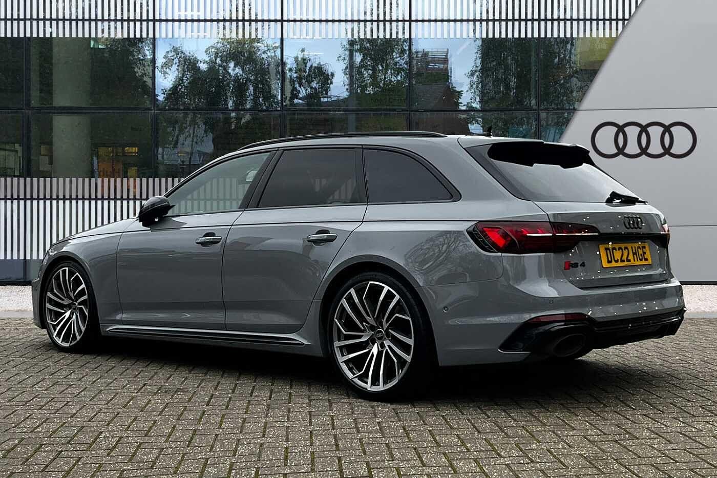 Used Audi RS4 2022 for sale - 76953569: Photo 3