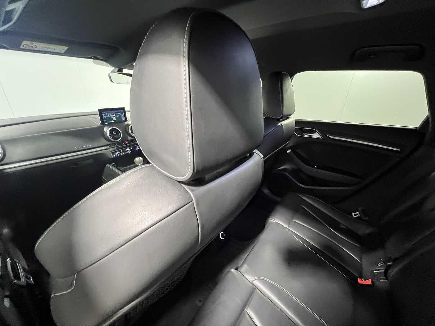 Used Audi RS3 2018 for sale - 76473670: Photo 15